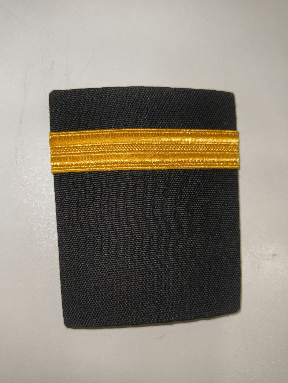 Pilot Uniform Shoulder Epaulettes (golden single strip)
