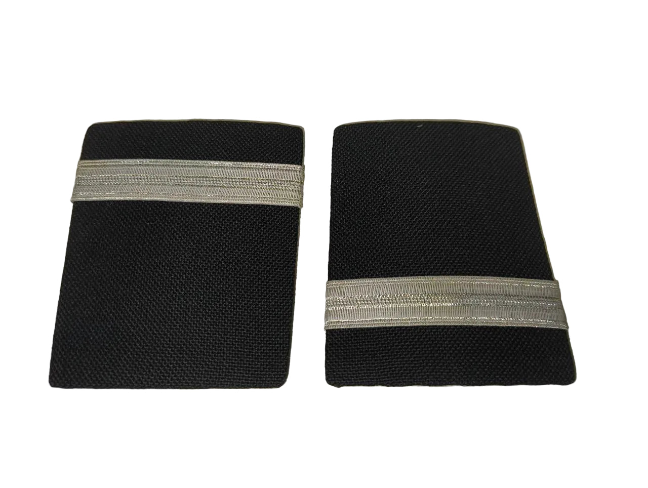 Pilot Uniform Shoulder Epaulettes (one silver stripe)