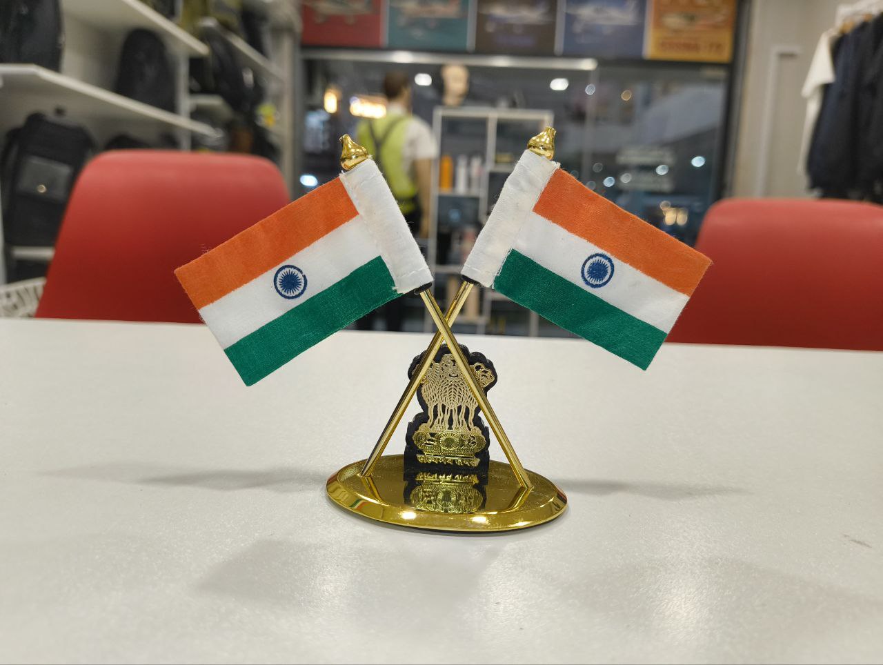Double Indian Flag Table Stand