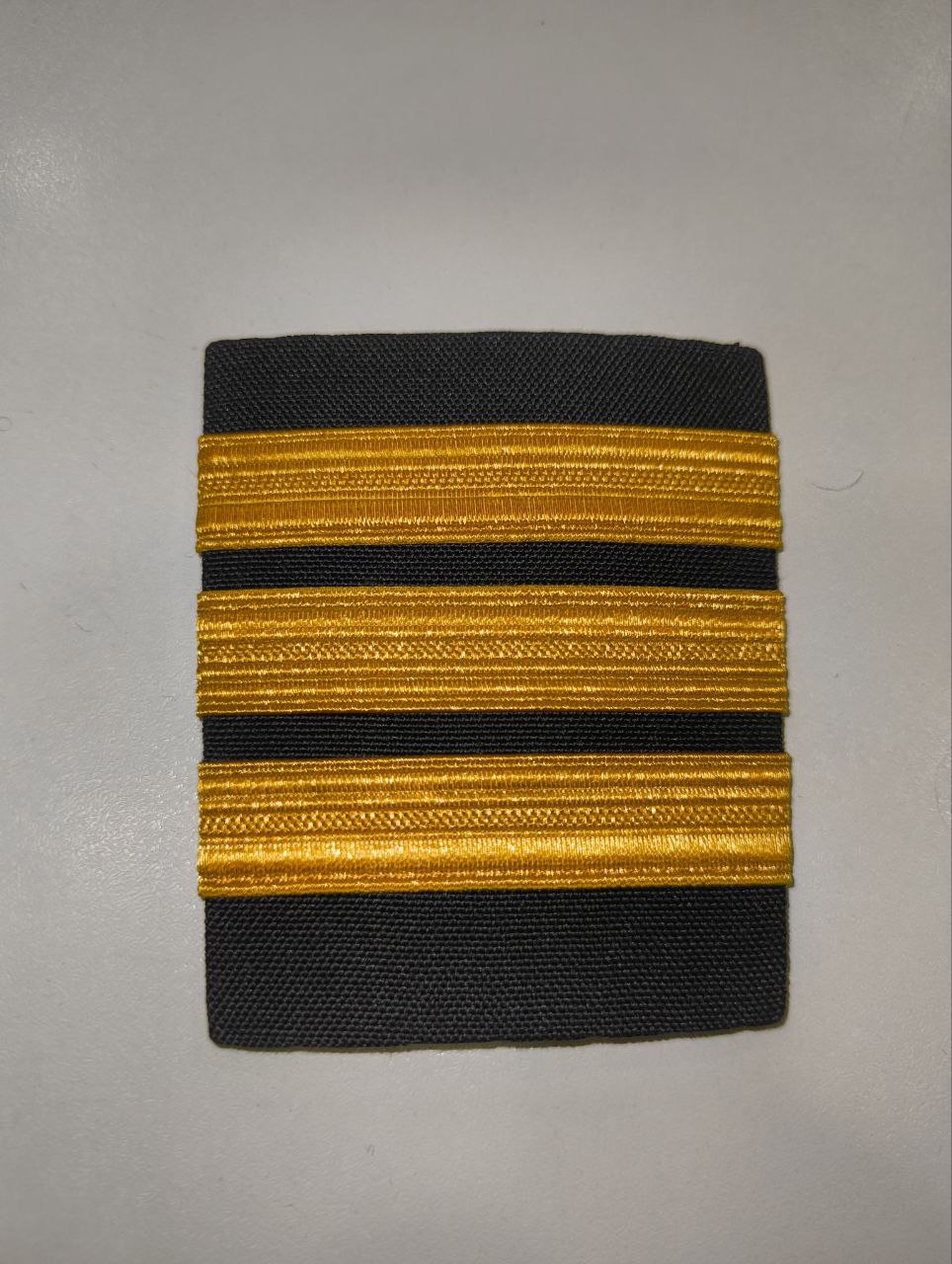 Pilot Uniform Shoulder Epaulettes (triple gold stripes)