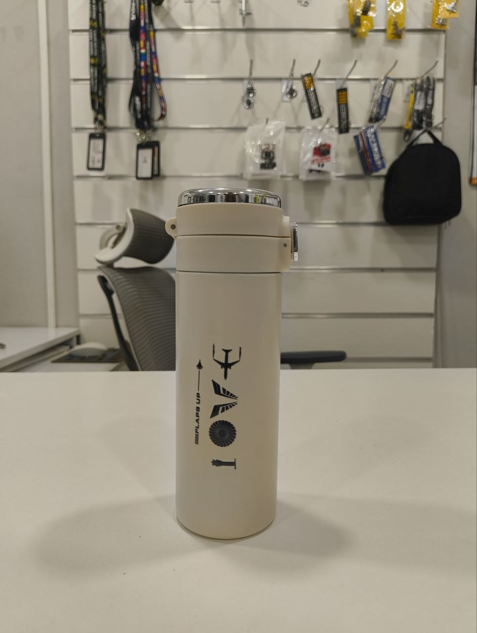 LED temperature display Bottle