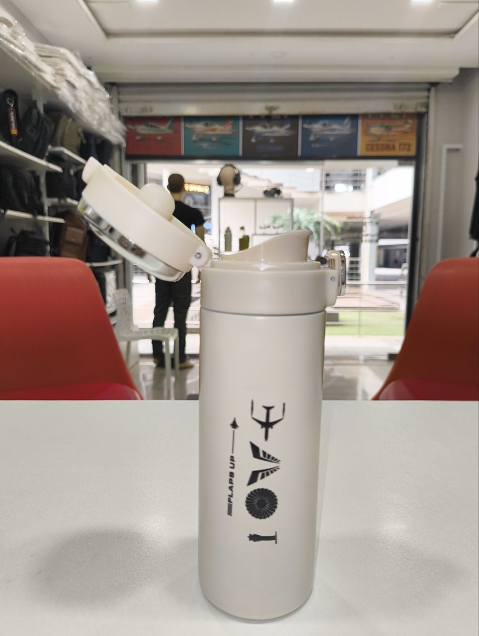 LED temperature display Bottle