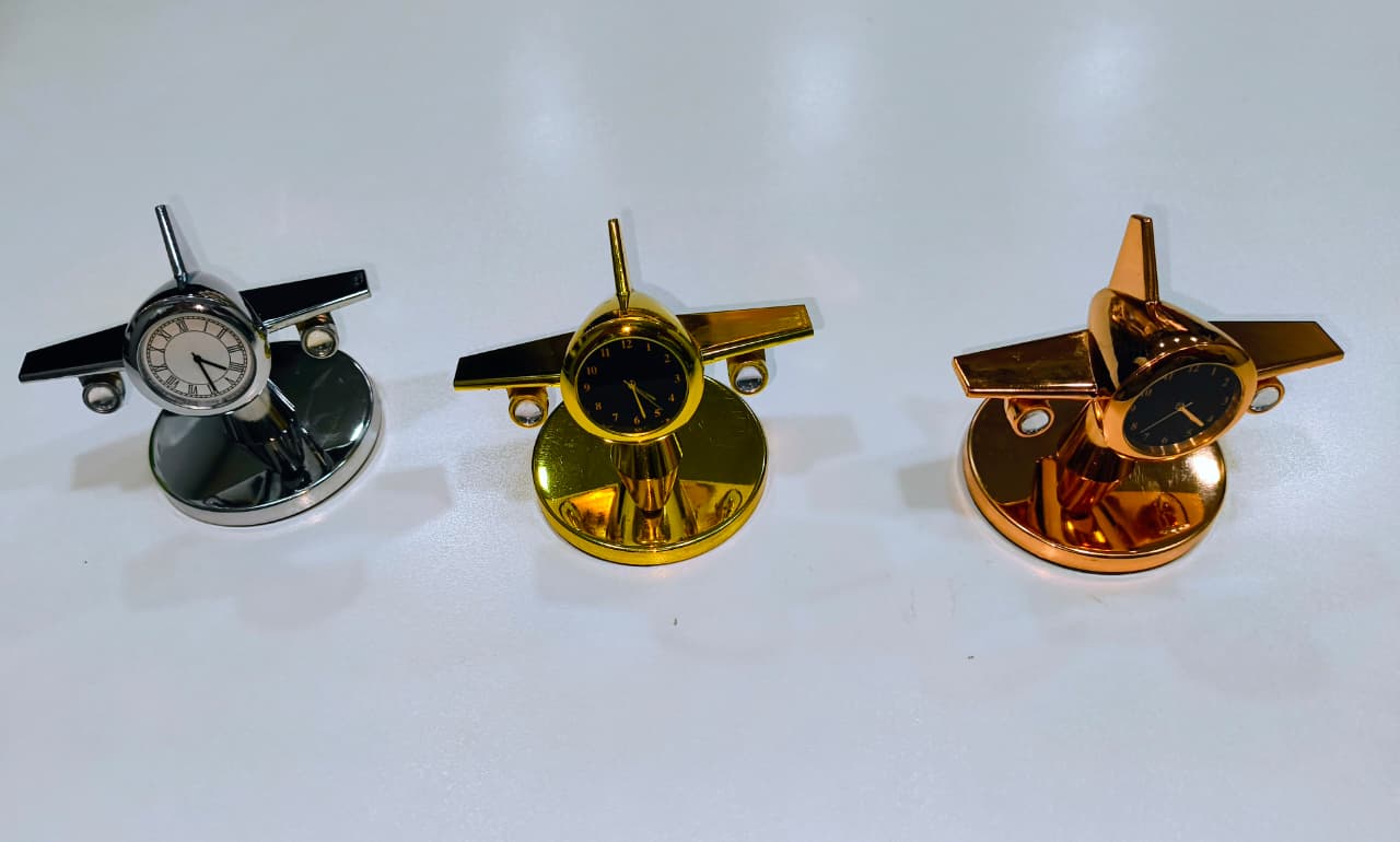 Aviation Aircraft Table Clock